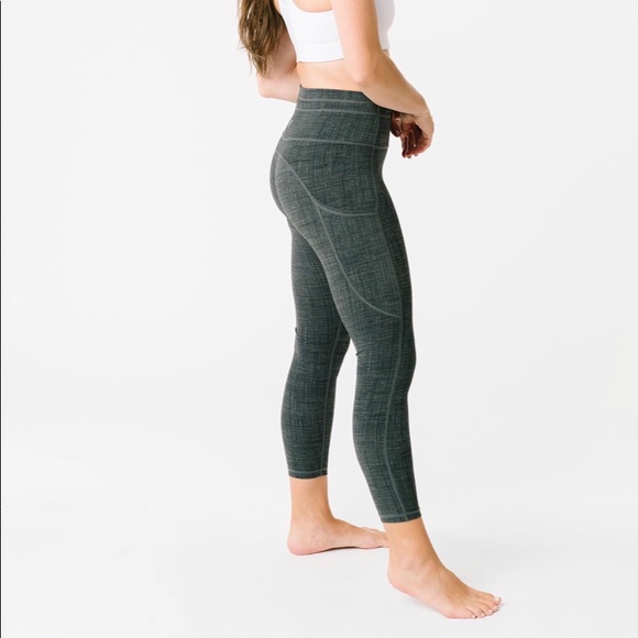 Zyia Sage Med Pocket Drawstring Luxe 78 
